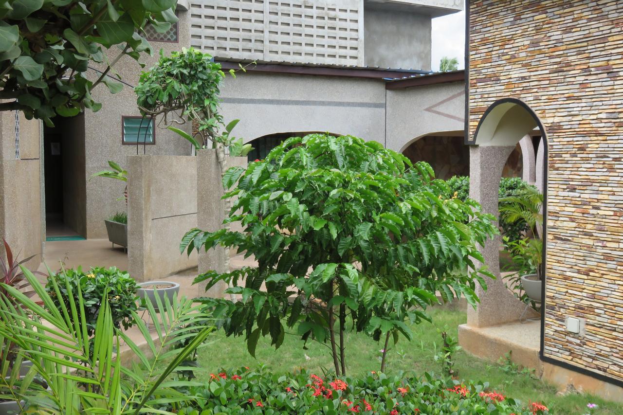 Hotel Agbeviade Kpalimé Exterior foto